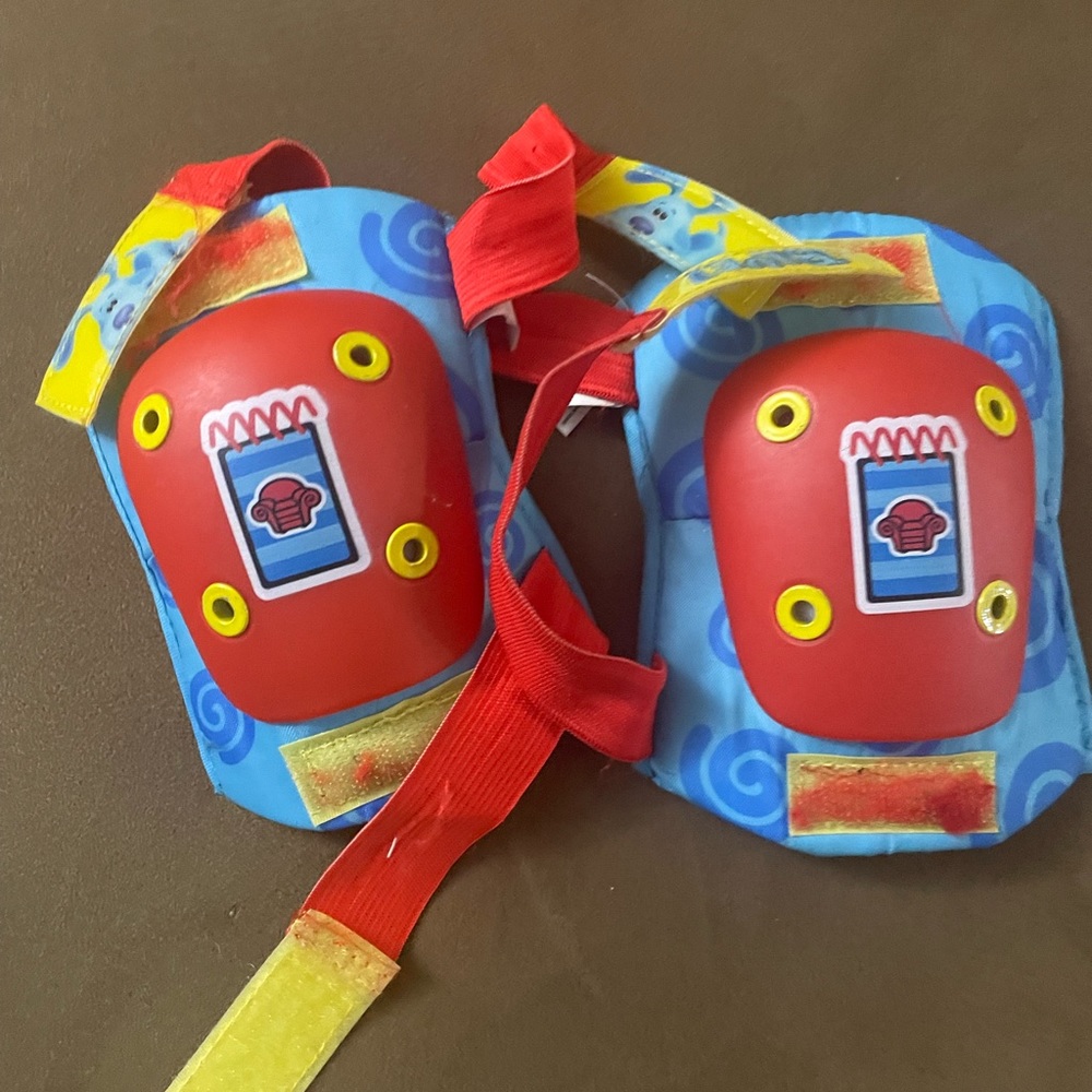 Blues clues kids knee pads